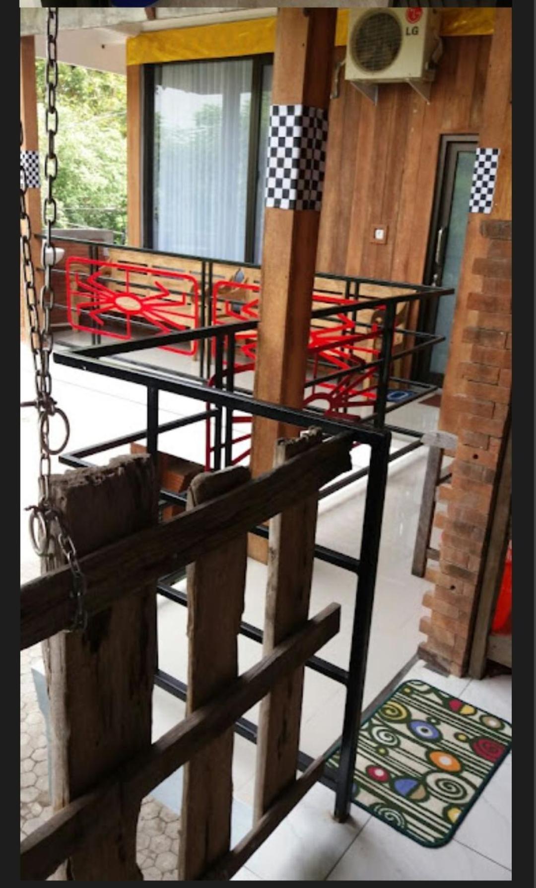 Kota Baru Homestay Jepara Ngoại thất bức ảnh
