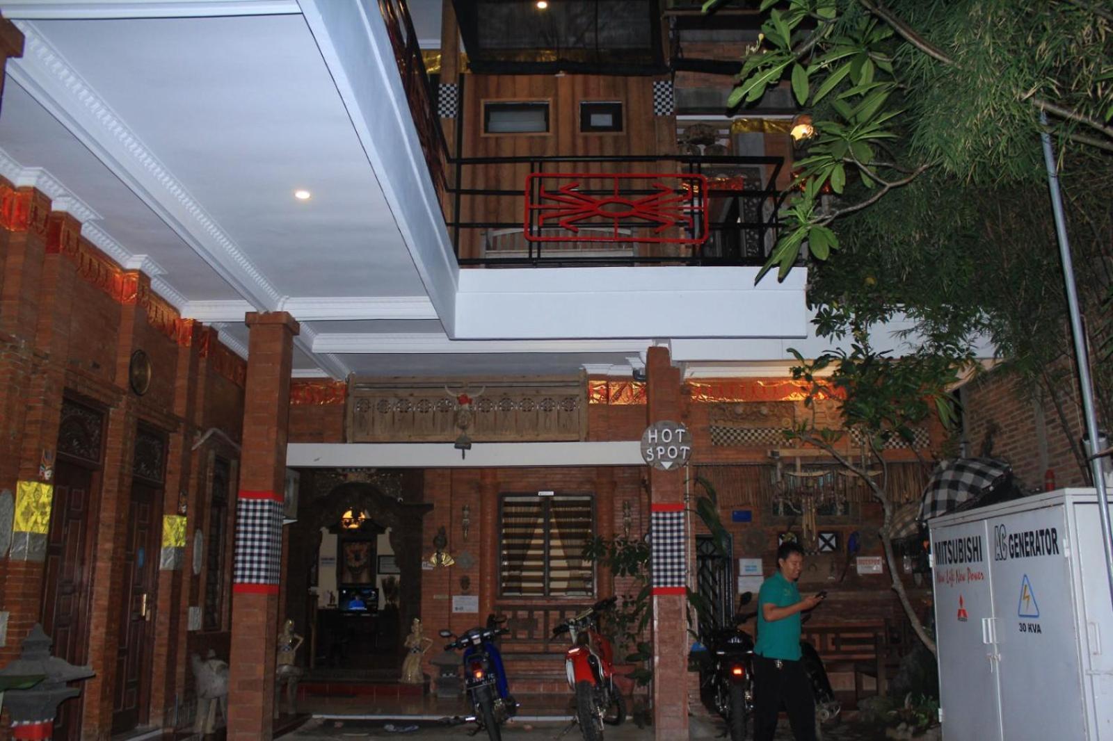 Kota Baru Homestay Jepara Ngoại thất bức ảnh