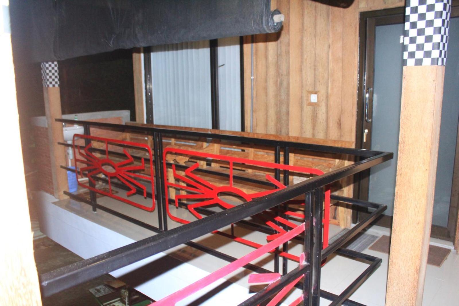 Kota Baru Homestay Jepara Ngoại thất bức ảnh